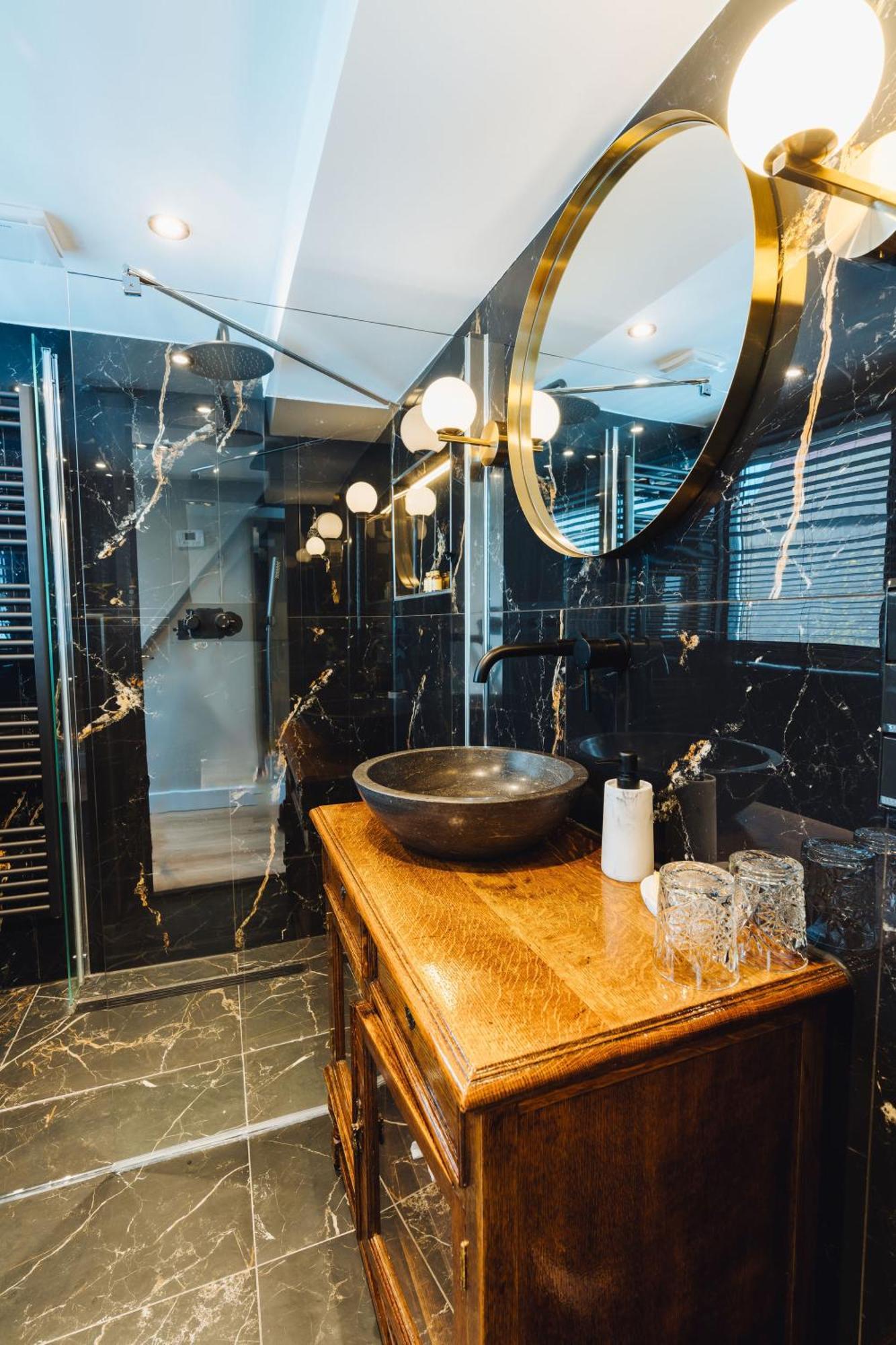 Lok Historics Luxury Art-Inspired Loft In Historic City Centre! Haarlem Zewnętrze zdjęcie