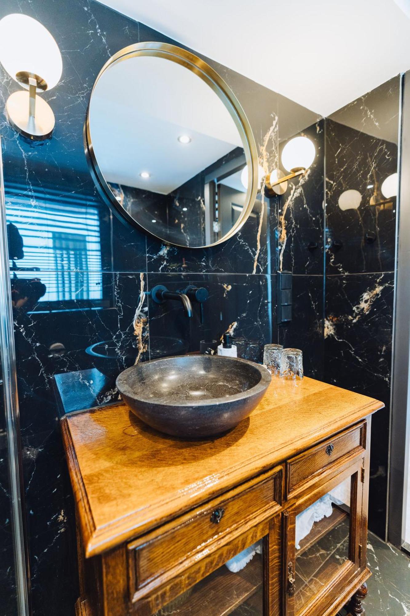 Lok Historics Luxury Art-Inspired Loft In Historic City Centre! Haarlem Zewnętrze zdjęcie